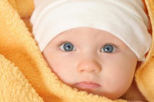 HD Wallpaper of Cute Baby With Blue Eye