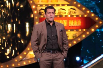 Salman Khan on Big Boss Set HD Wallpaper