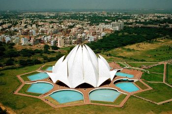 Beautiful Lotus Temple in Delhi India HD