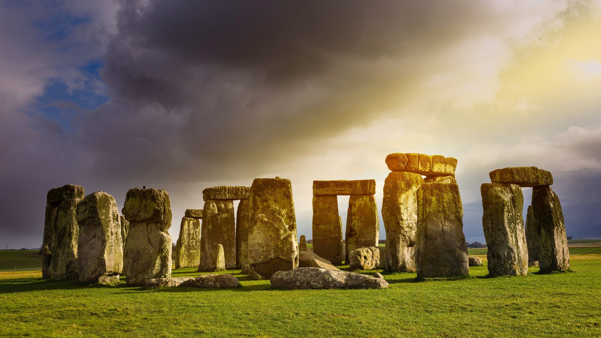 Nice Stonehenge Historical Landmark in England Wallpaper - Download hd wallpapers
