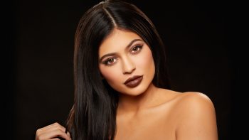 Kylie Jenner Lip Kit Makeup Download HD Wallpaper
