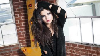 Selena Gomez Stunning Black