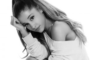 Singer Ariana Grande 3D Wallpaper Download