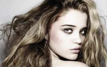 Sky Ferreira HD Wallpapers For Mobile